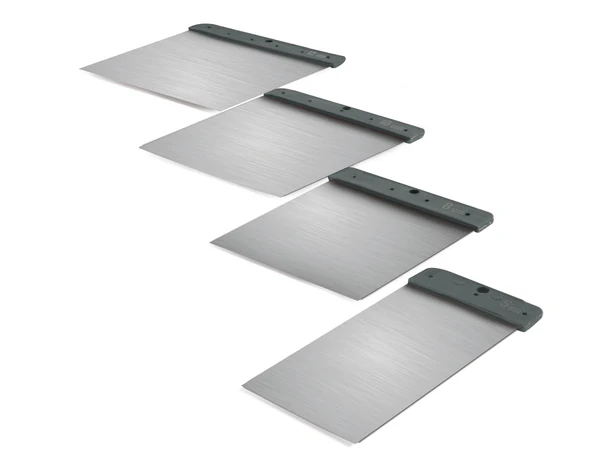 [300131] SET DE 4 CUÑAS MANGO PLASTICO 300131 AKSI