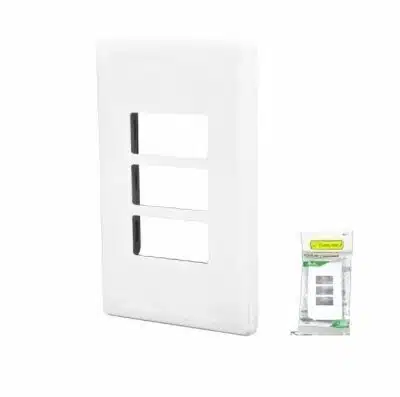 PLACAS PLASTICAS 3 VENTANAS LION T
